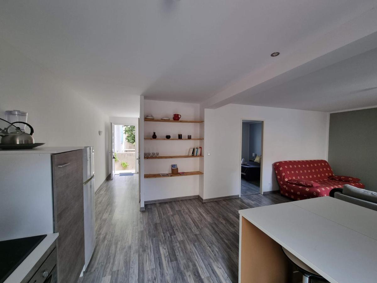 T2 Avec Terrasse 25M², Garage, Plein Centre-Ville Narbonne Eksteriør billede