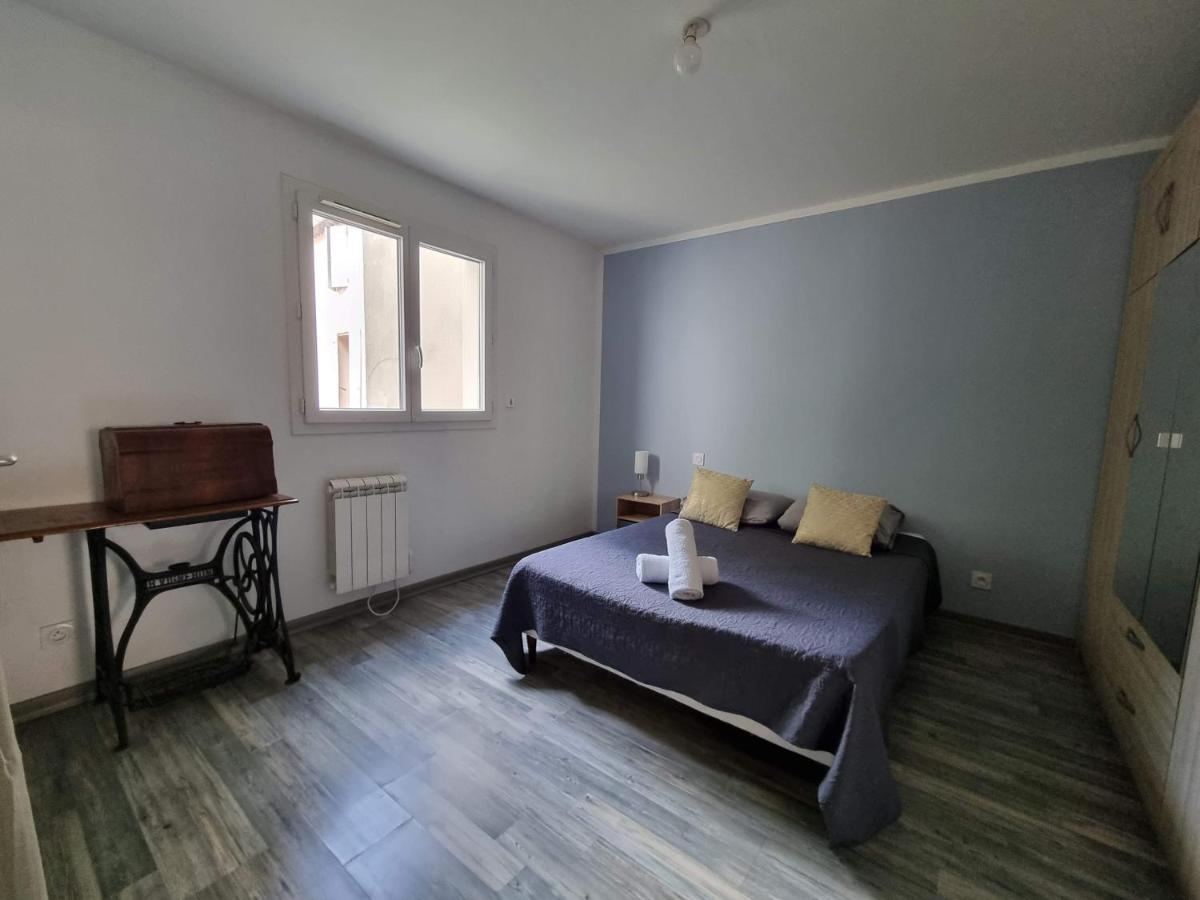 T2 Avec Terrasse 25M², Garage, Plein Centre-Ville Narbonne Eksteriør billede